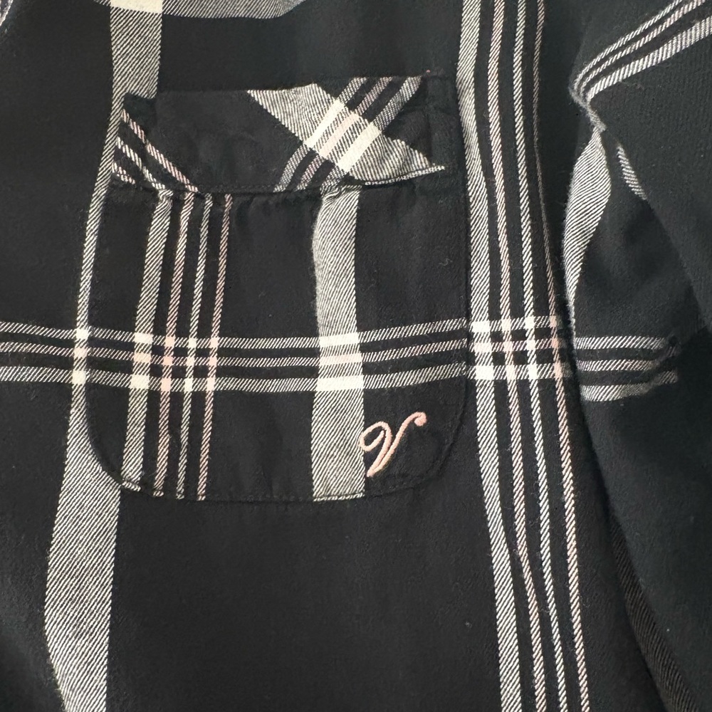 Victoria's Secret Black and White Plaid Flannel Pajama Set - Women’s Size Small - Picture 2 of 6